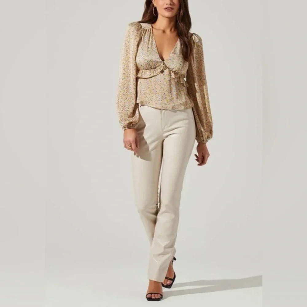 Anthropologie Cream Floral Open-Back Peplum Blouse